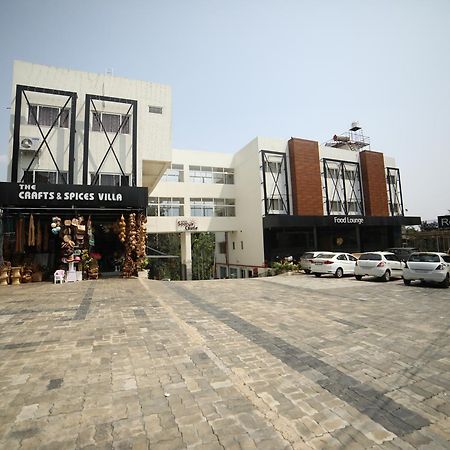 Hotel Soorya Castle Wayanad Esterno foto
