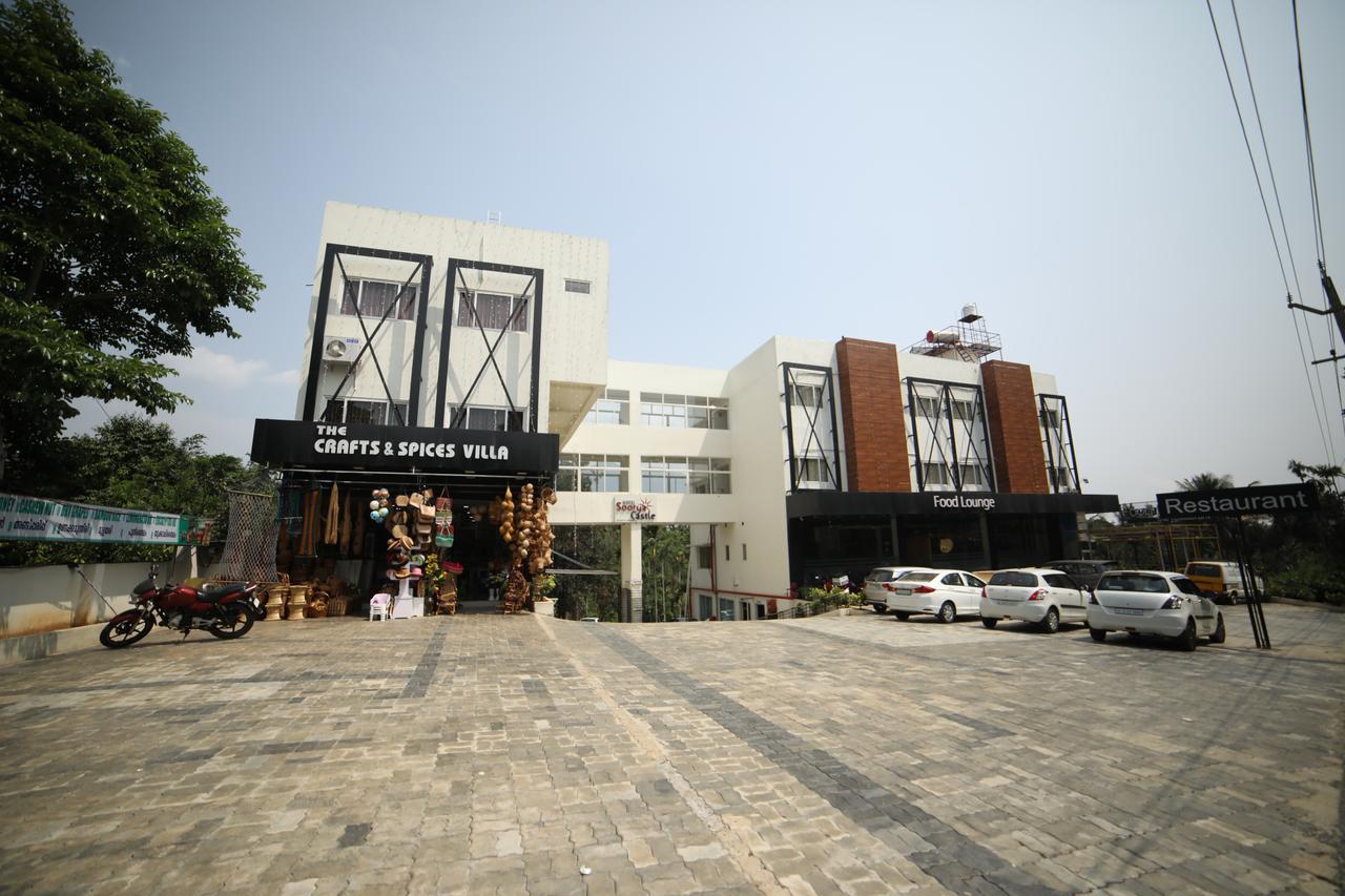 Hotel Soorya Castle Wayanad Esterno foto
