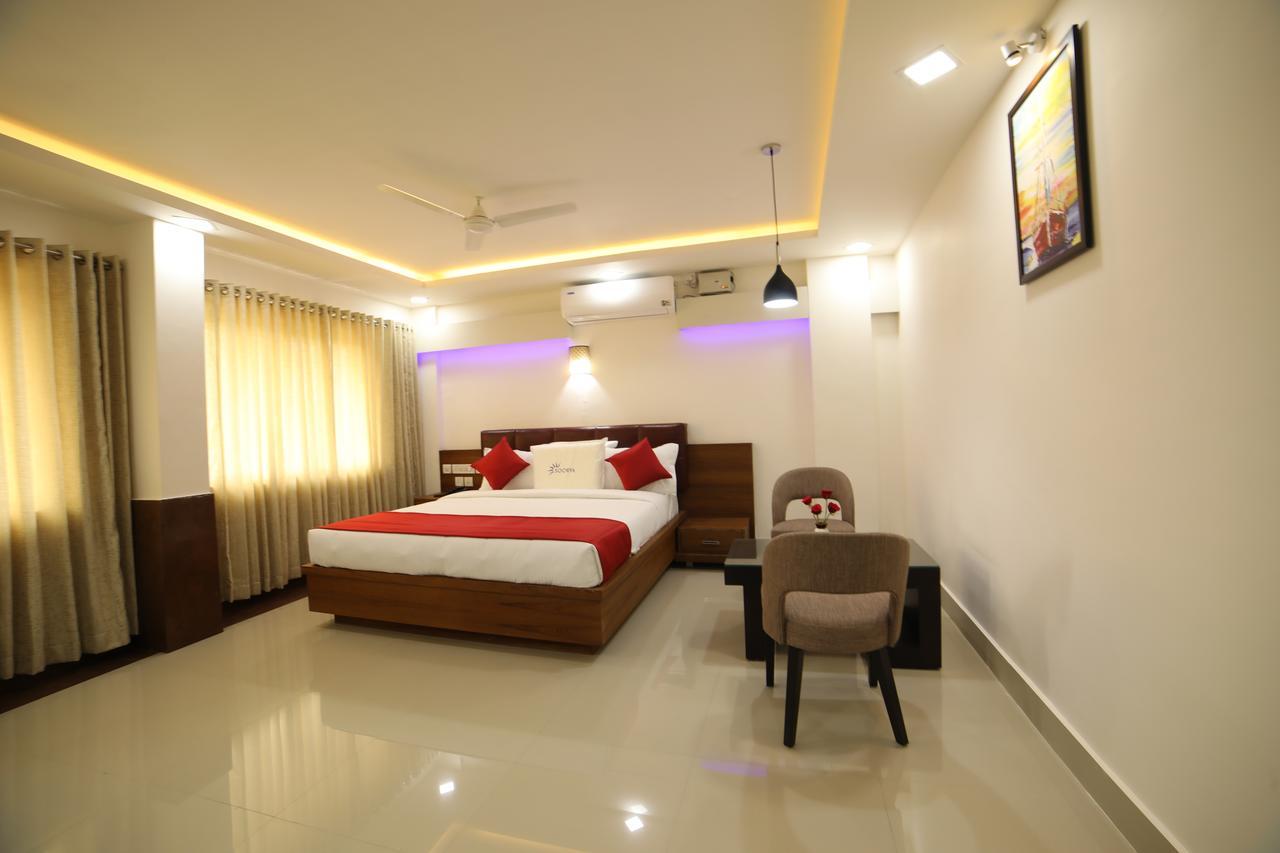 Hotel Soorya Castle Wayanad Esterno foto